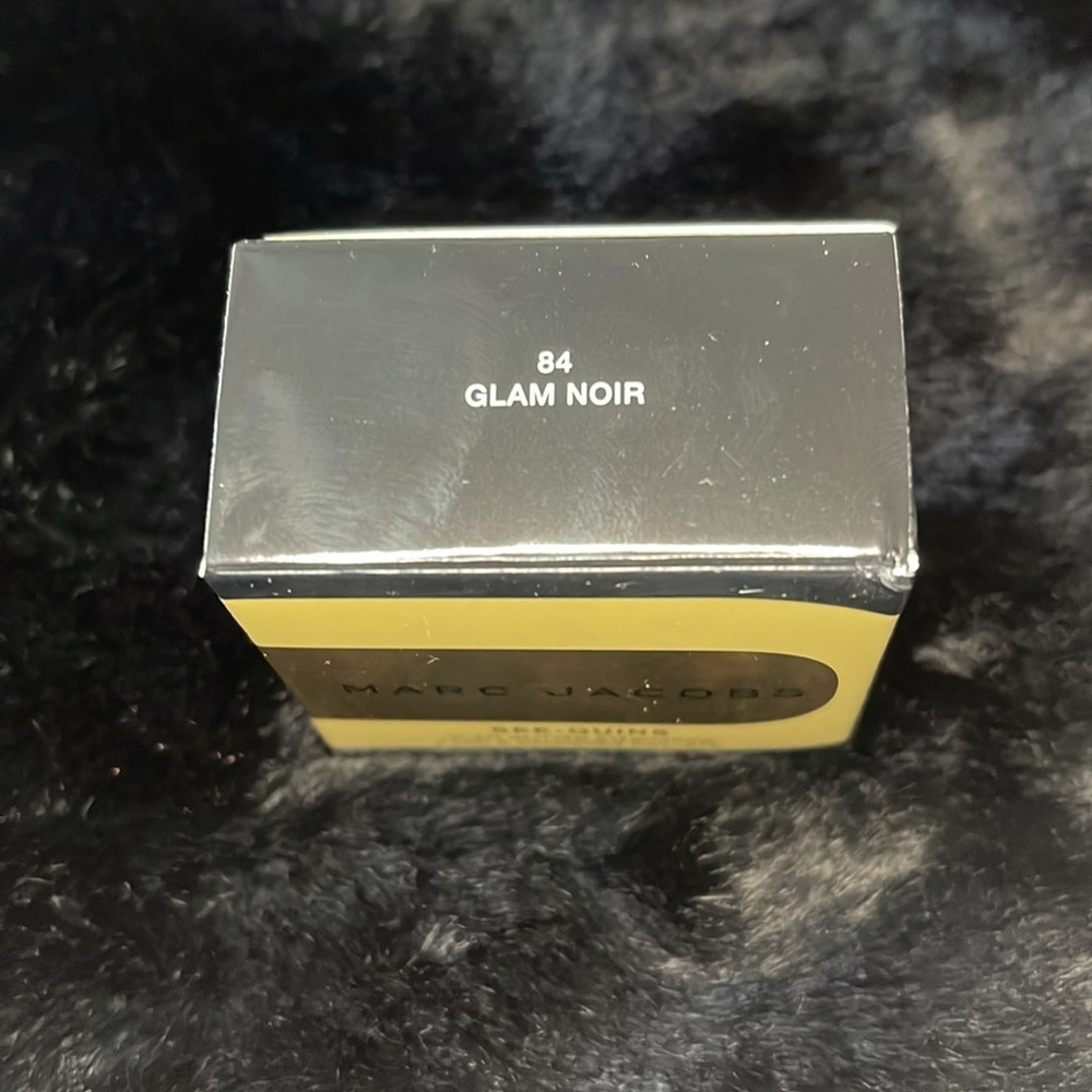 Marc Jacobs 84 Glam Nior See-Quins Glam Glitter Eyeshadow - Picture 5 of 5